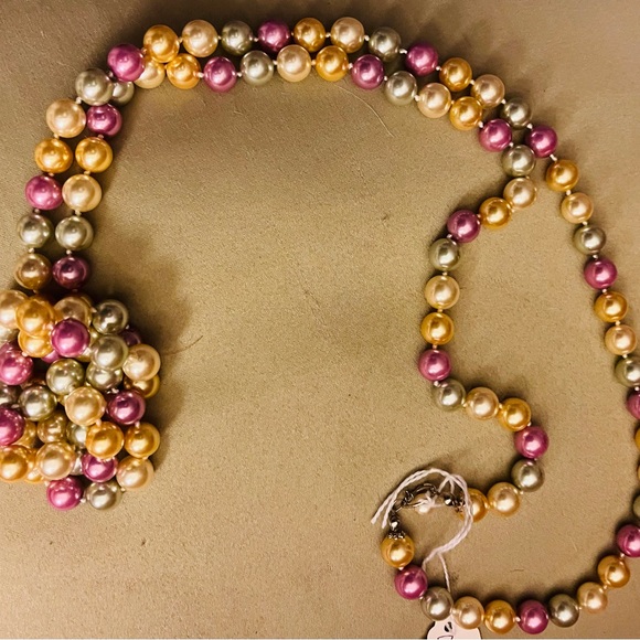 elegant Long strand 48 inch multi color 10mm shell pearl necklace NWT - Picture 7 of 12